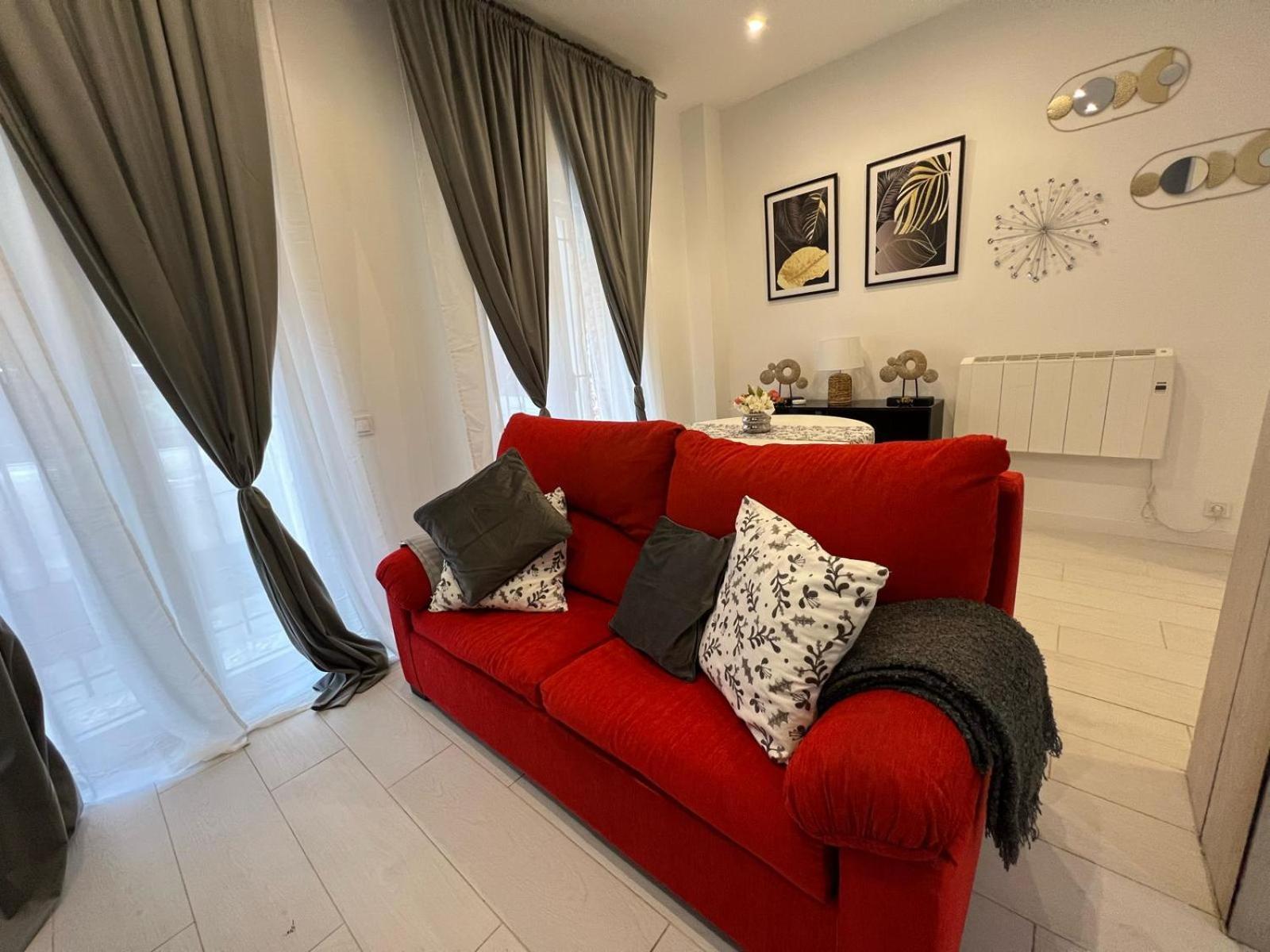 Paseo De La Castellana A 10 Minutos Del Santiago Bernabeu Apartamento Madrid