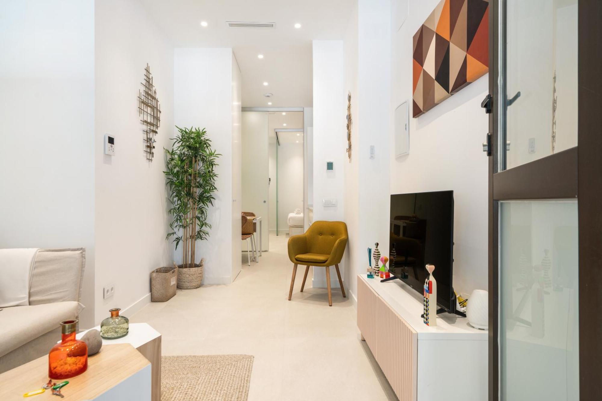 Flat In Chamberi With Direct Entrance Bg Madri