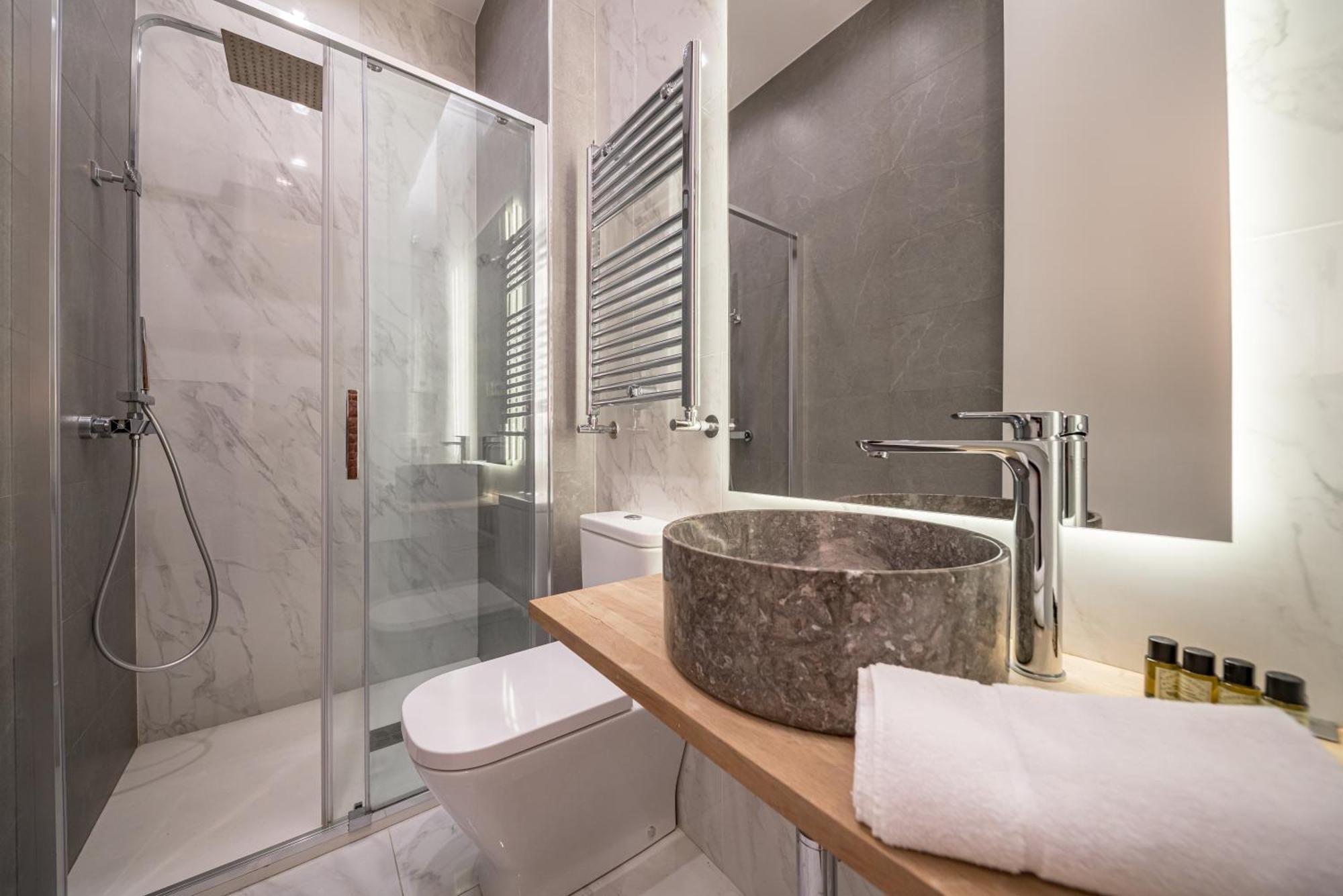 Apartamento Goya Iii Calle Hermosilla 3br 2bh