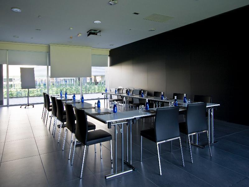 Hotel Axor Feria 4*