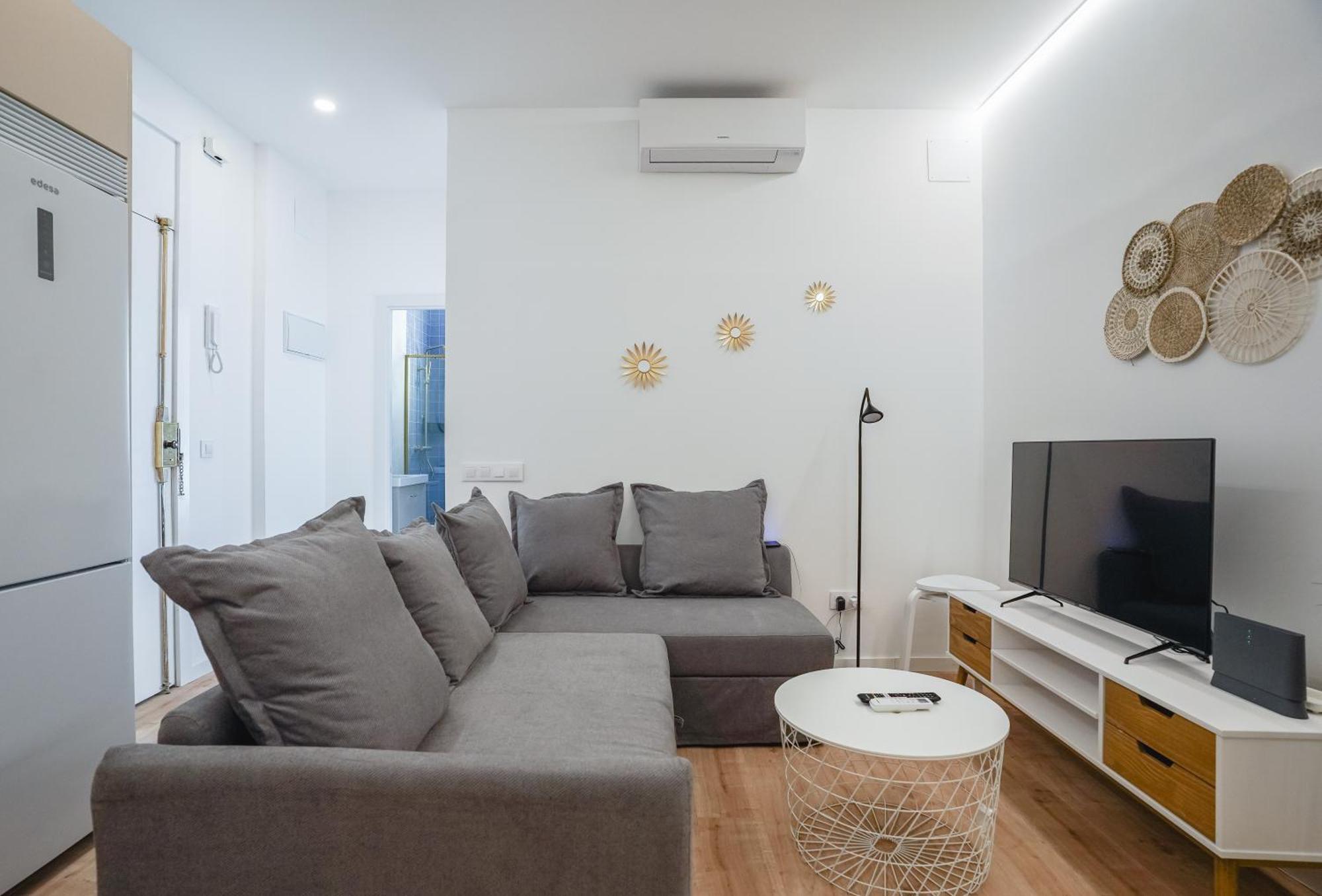 Apartamento Cozy And Modern-1bedroom 1bathroom-delicias Madri