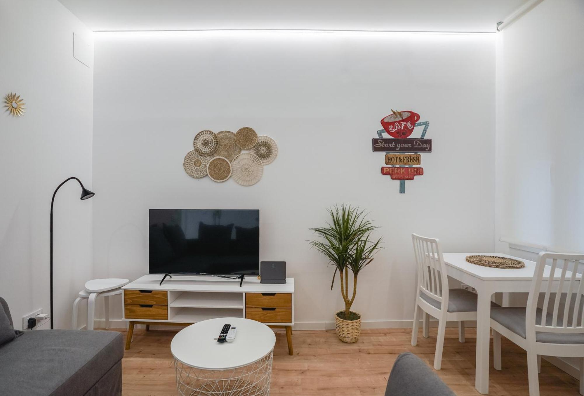 Cozy And Modern-1bedroom 1bathroom-delicias Apartamento Madri