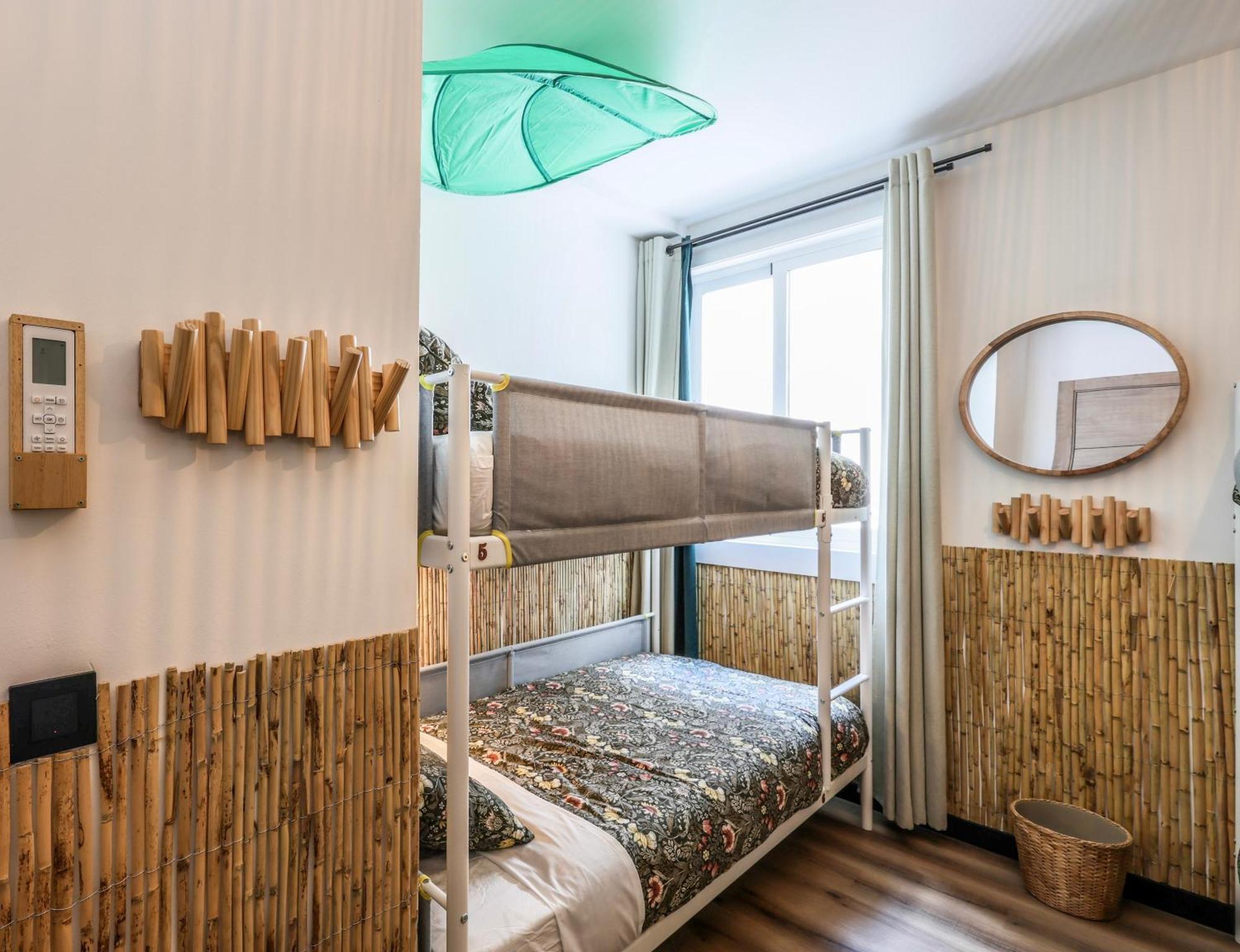 Eliseo - Livingcoworking - Malasana Hostel *