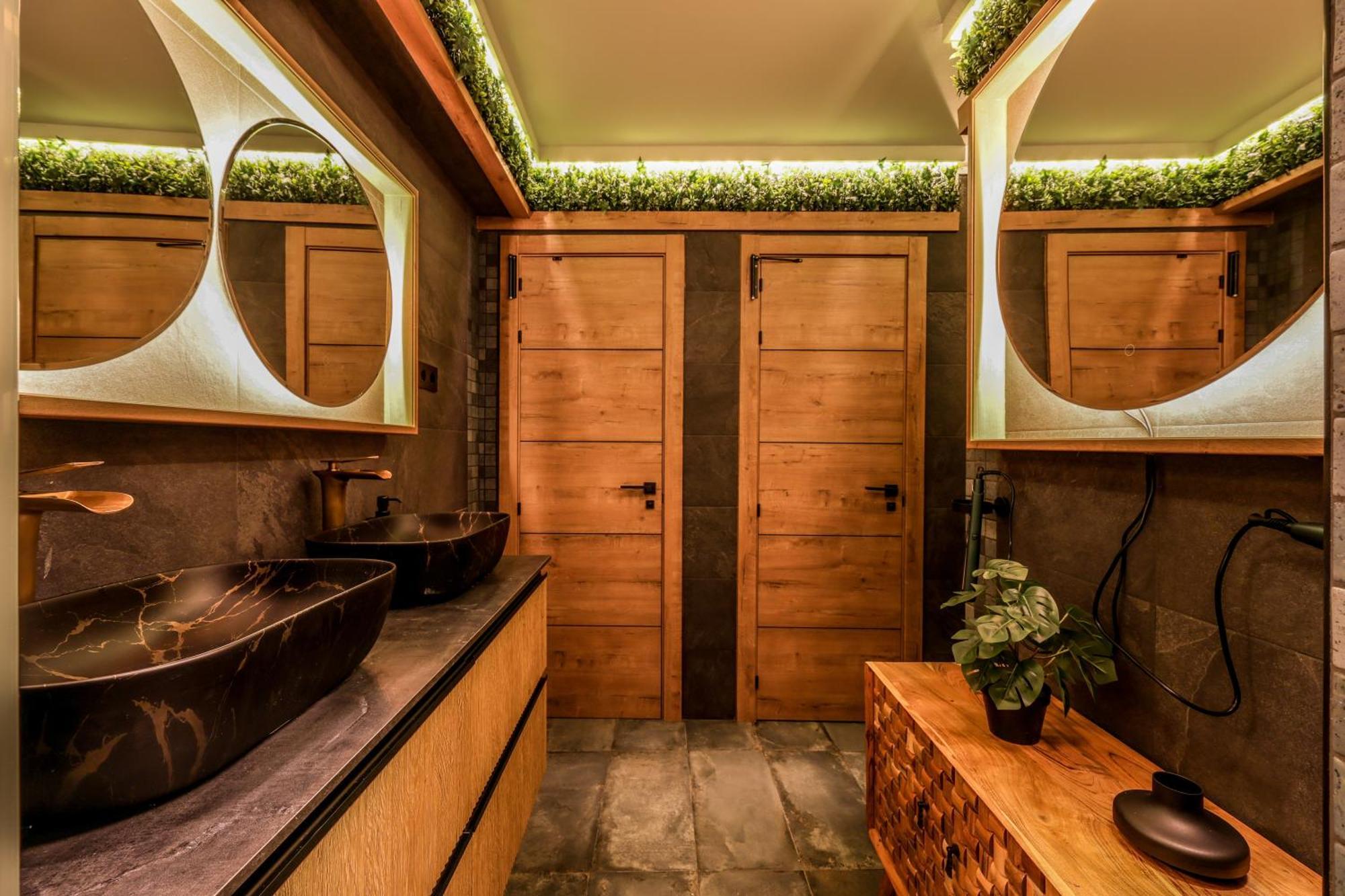 Eliseo - Livingcoworking - Malasana Hostel *