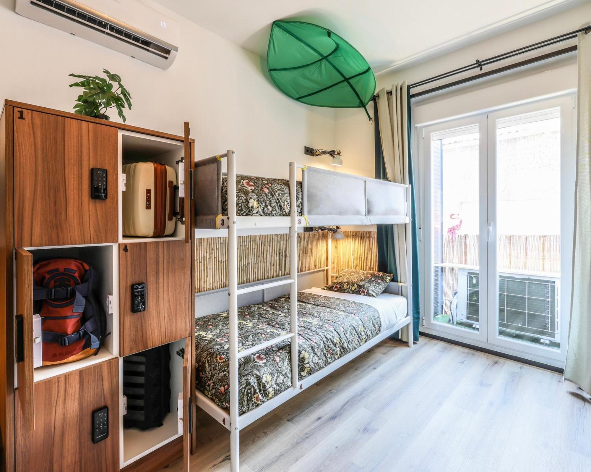 Hostel Eliseo - Livingcoworking - Malasana *