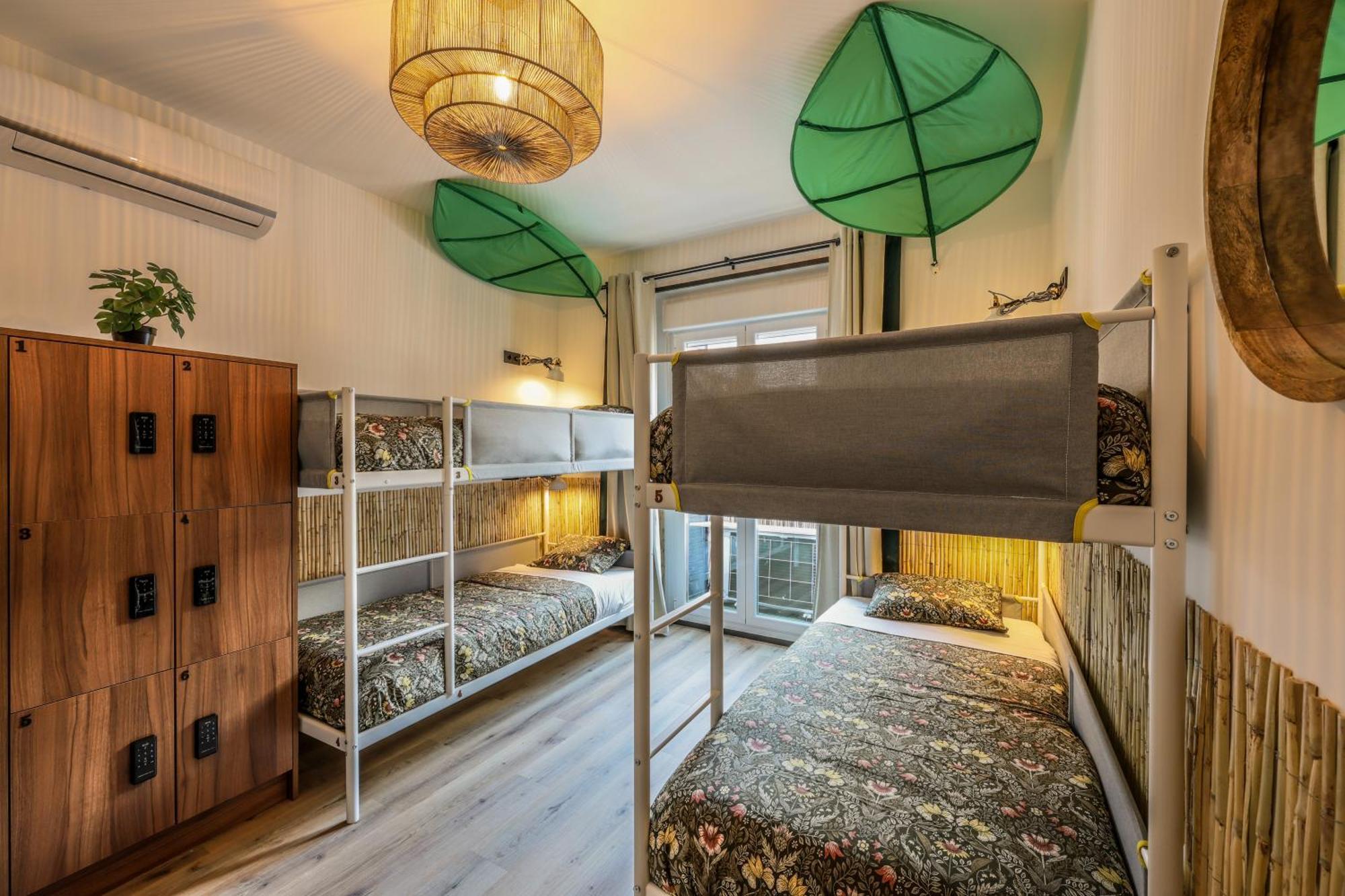 Eliseo - Livingcoworking - Malasana Hostel Madrid