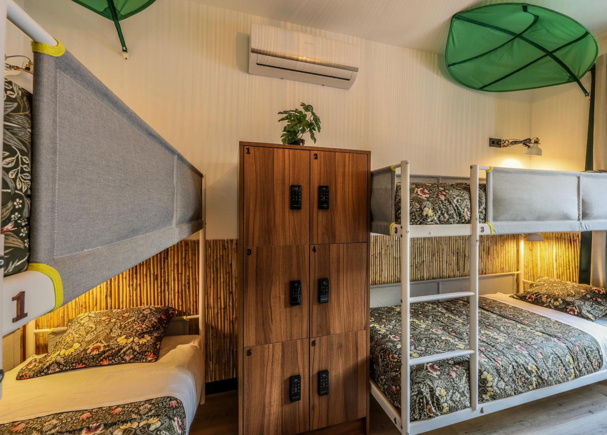 Hostel Eliseo - Livingcoworking - Malasana