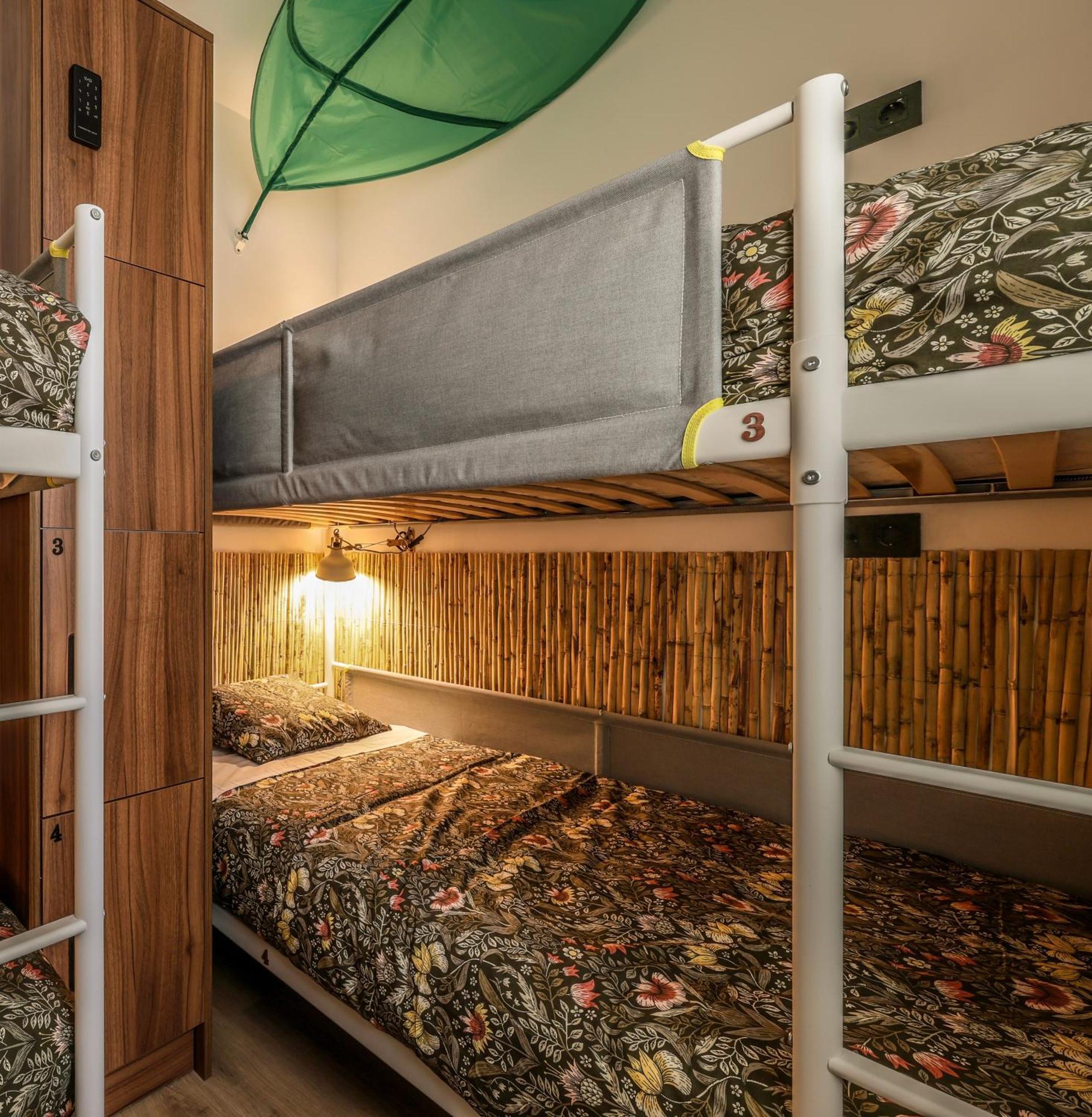 Hostel Eliseo - Livingcoworking - Malasana