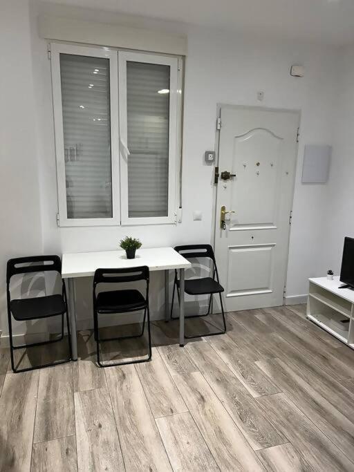 Acogedor Carpetana * Madri