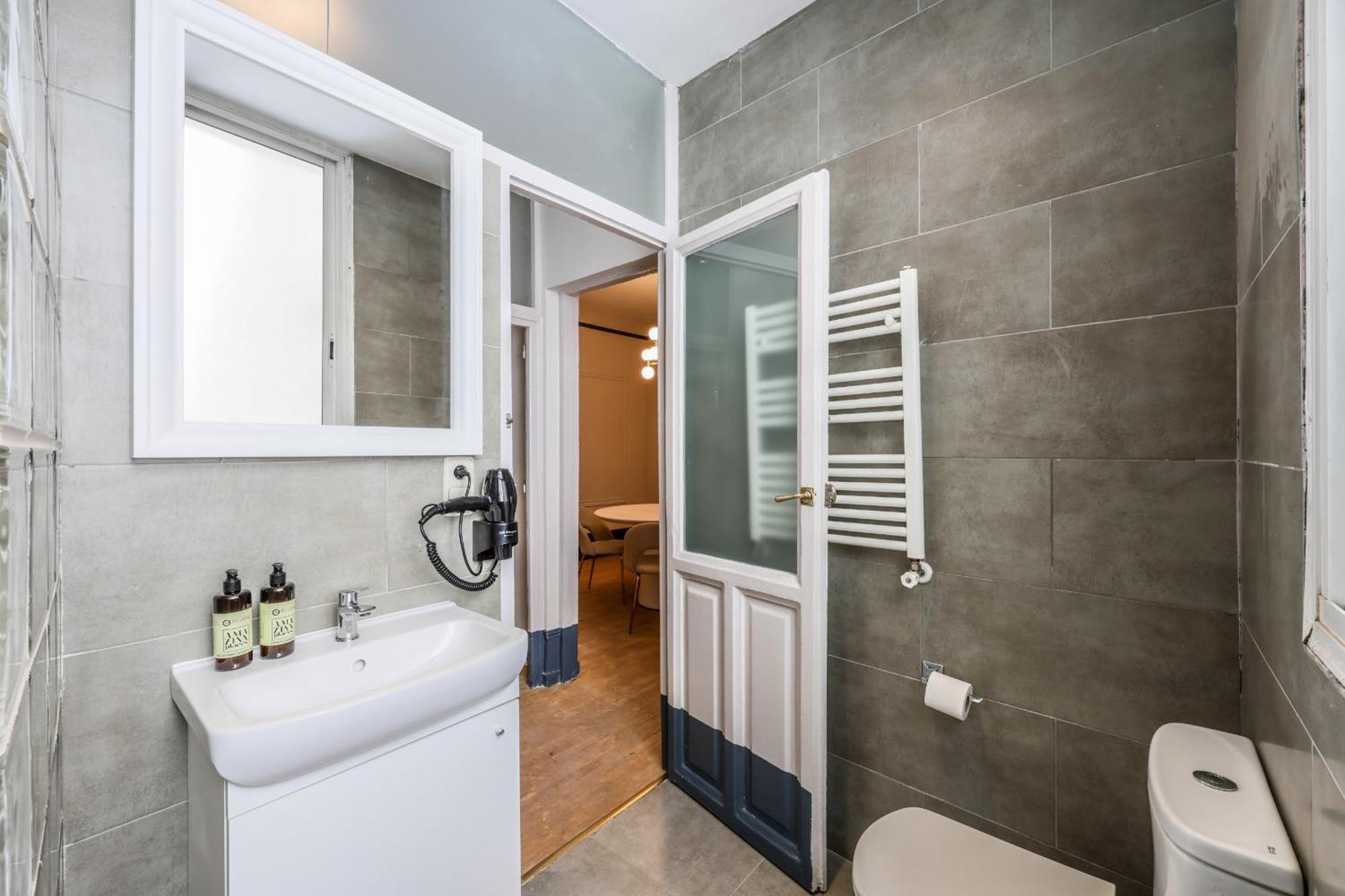 De Diseno En Gran Via -no Ascensor- Apartment Madrid
