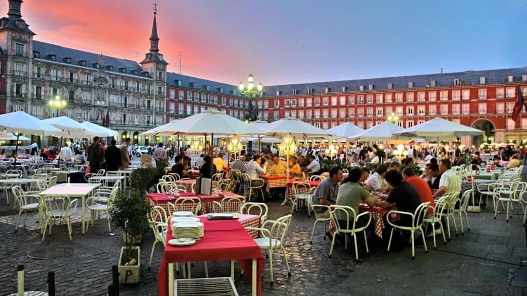 Apartment Chic12 Only For Millionaires Groups Madrid