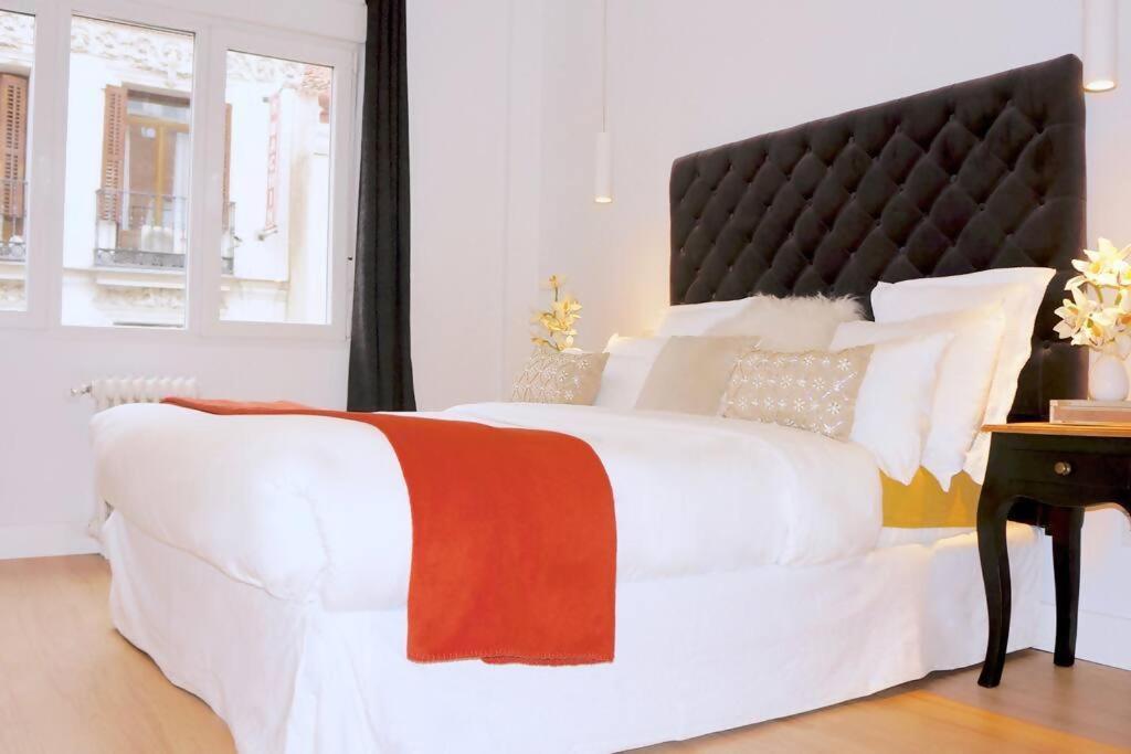 2 Steps To Gran Viapuerta Del Sol Plaza Mayorv10 Apartamento