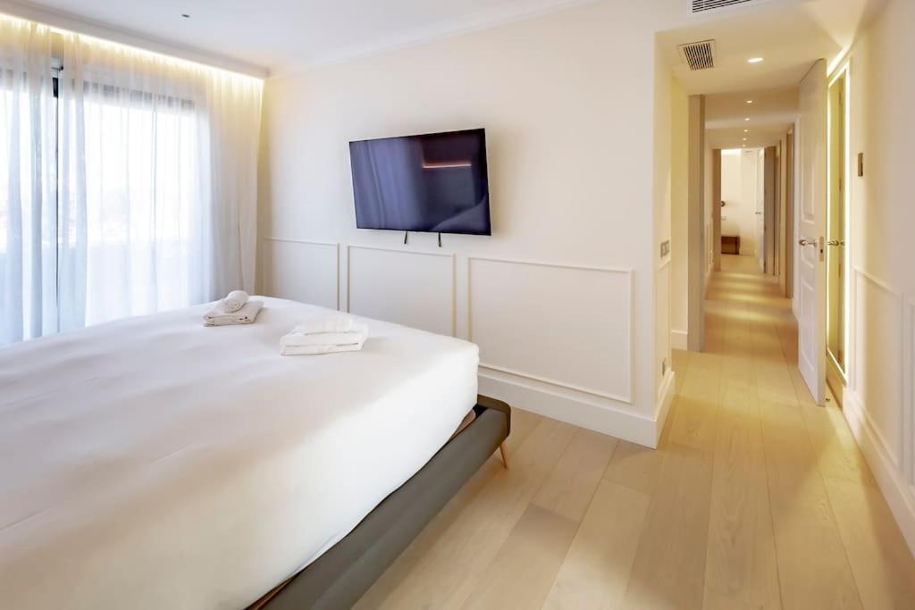 Penthouse Private Jacuzzi Castellana Apartment *