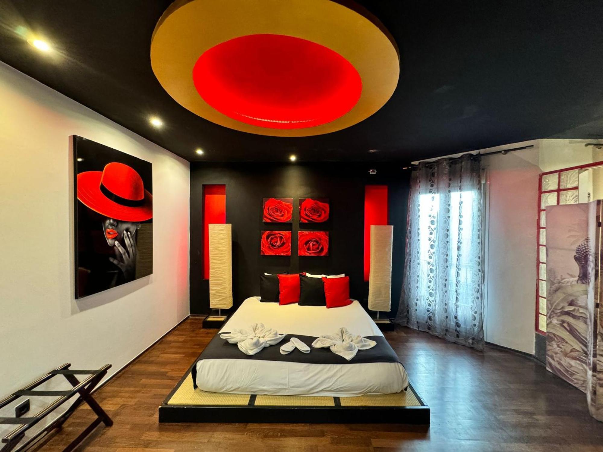 Con Jacuzzi Apartment Madrid