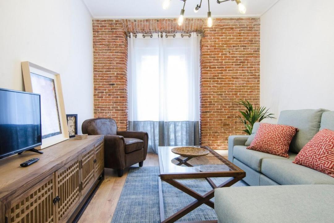 Pelayo, 8 Apartment