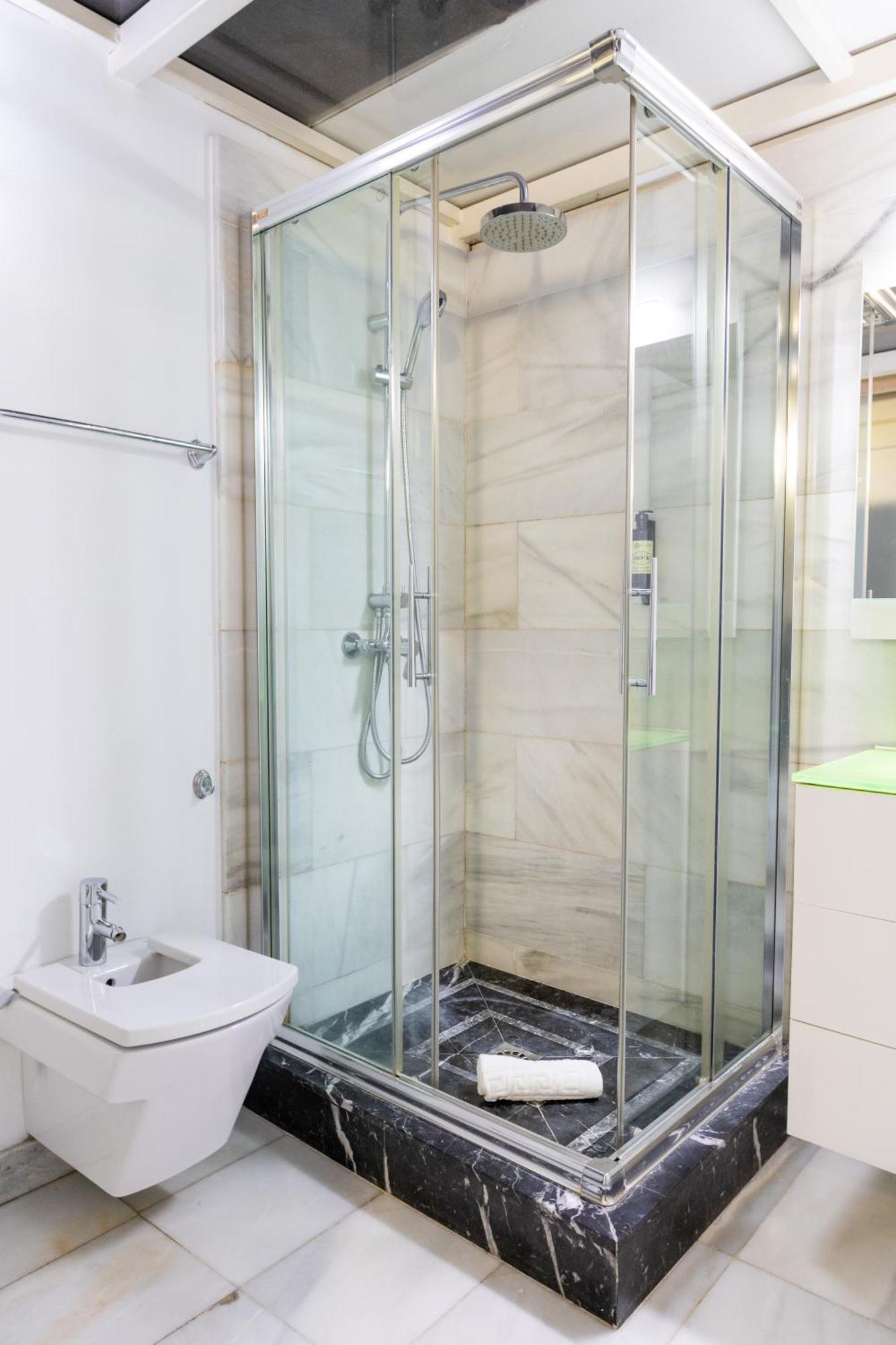 Rio Ii - Espacioso Duplex Renovado Madrid