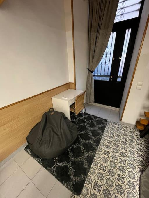 Apartment Lowcost 2 Personas 10 Min De Atocha