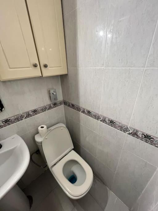 Apartment Lowcost 2 Personas 10 Min De Atocha Madrid