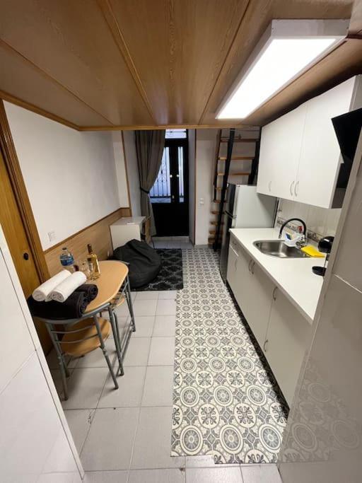 Apartment Lowcost 2 Personas 10 Min De Atocha Madrid