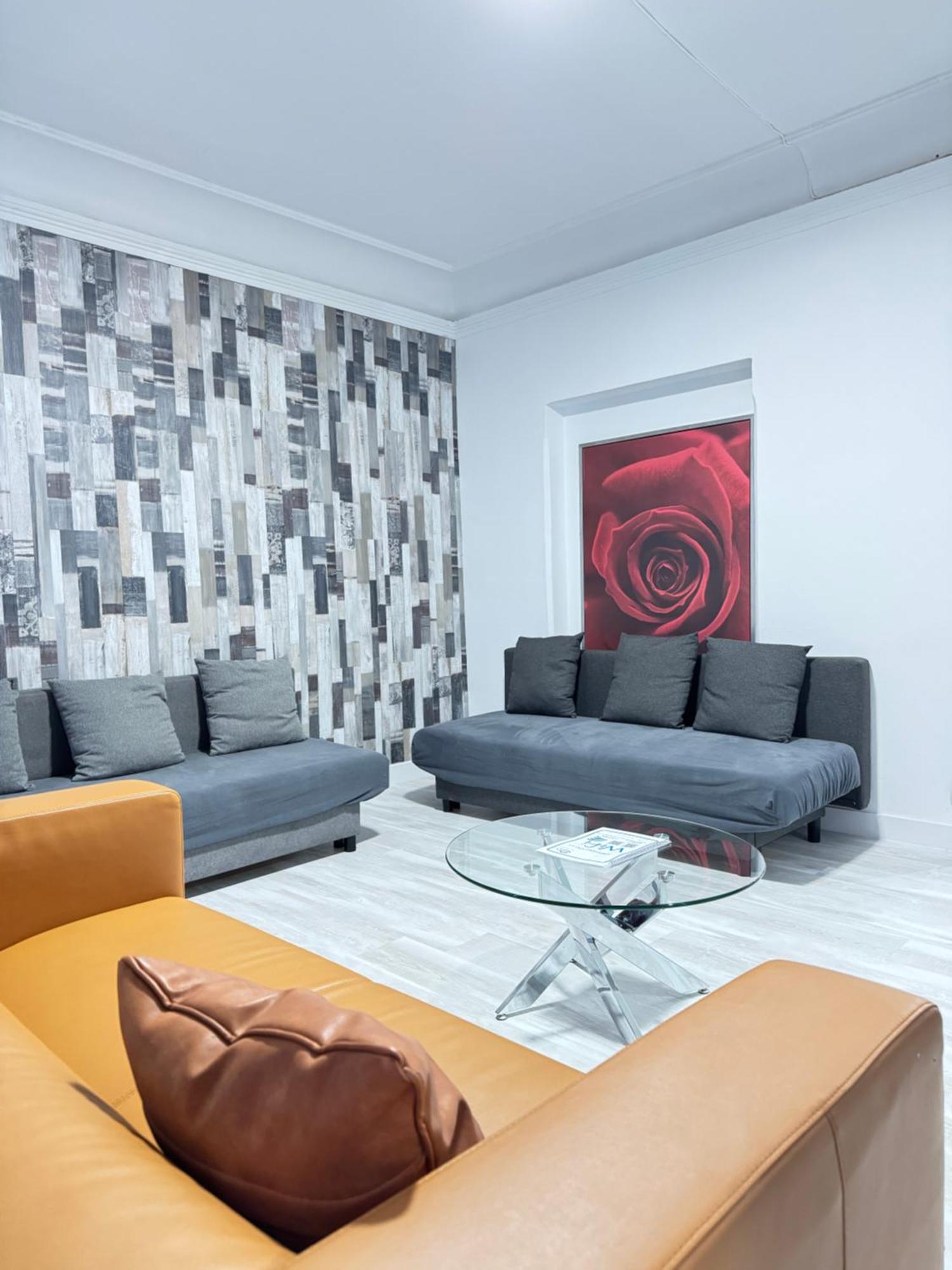 Apartamentos Day Madrid Gran Via Centro Sol Malasana * Navi Mumbai