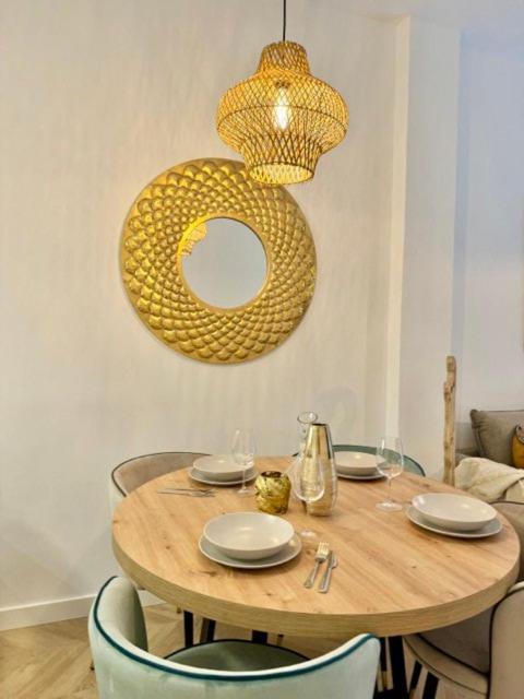 Apartment Modern & Bright Studio *