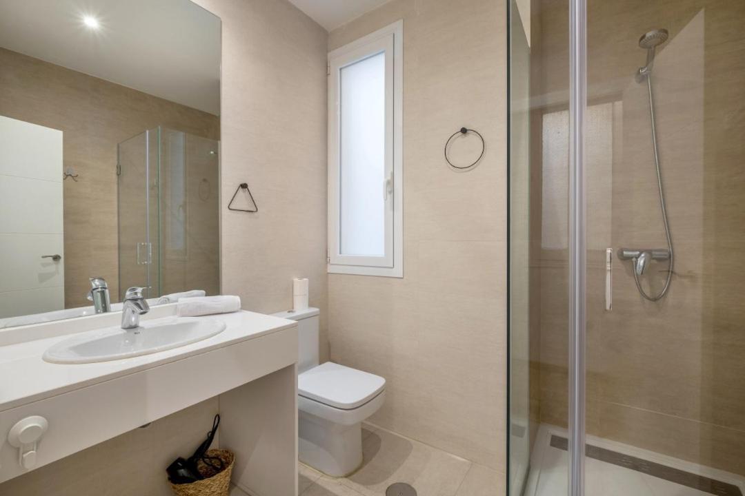 4 Bedrooms 2 Bathrooms Furnished - Salamanca - Bright - Mintystay Madrid