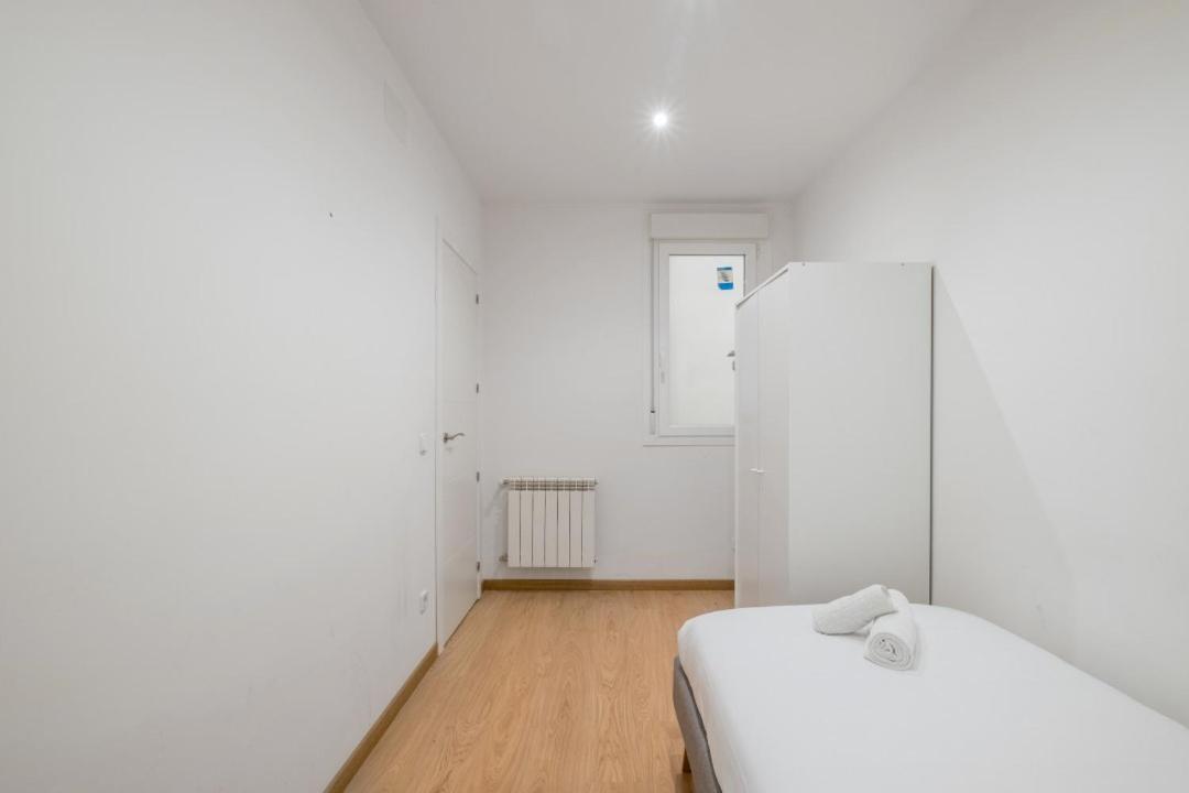 Apartment 4 Bedrooms 2 Bathrooms Furnished - Salamanca - Bright - Mintystay