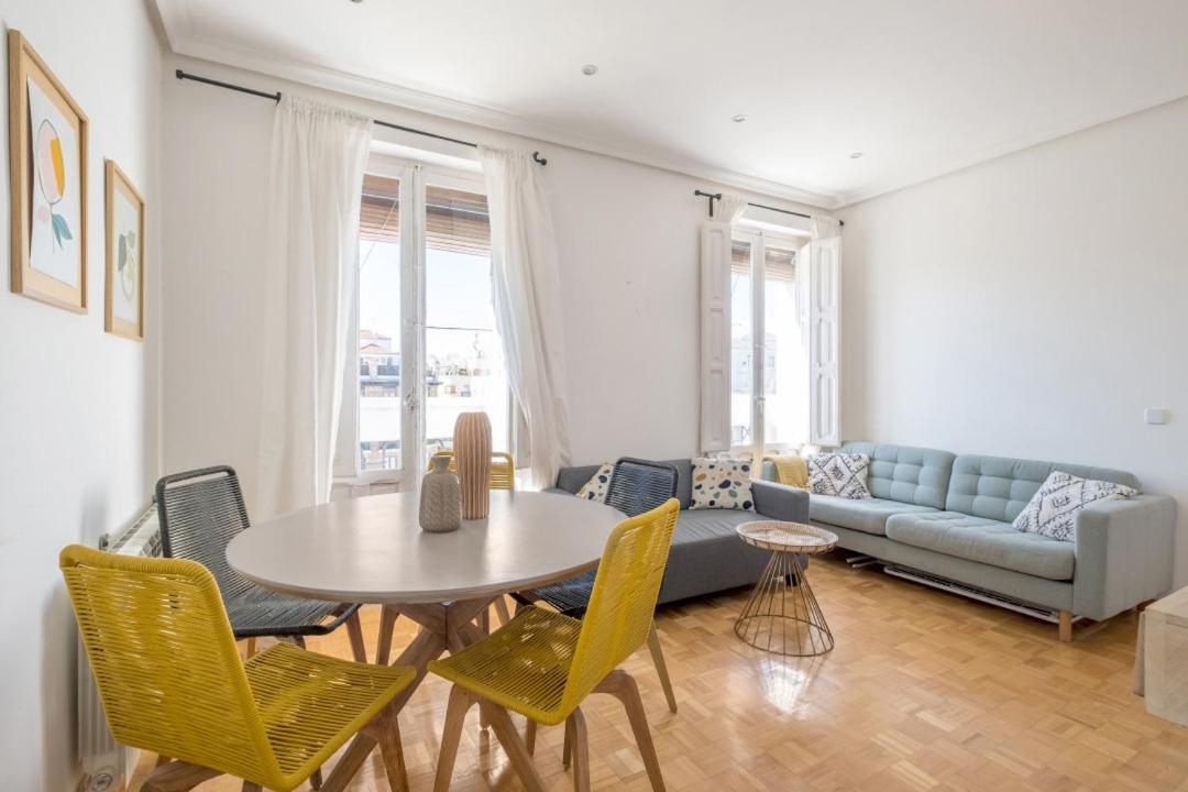 4 Bedrooms 2 Bathrooms Furnished - Salamanca - Bright - Mintystay *