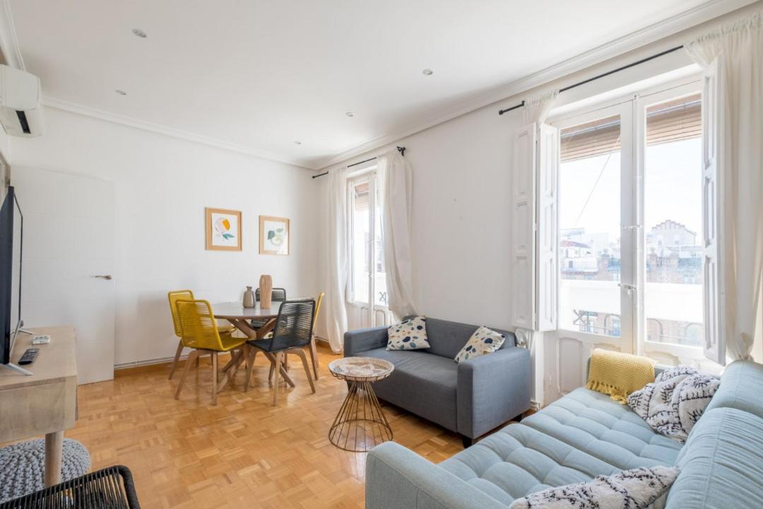 4 Bedrooms 2 Bathrooms Furnished - Salamanca - Bright - Mintystay