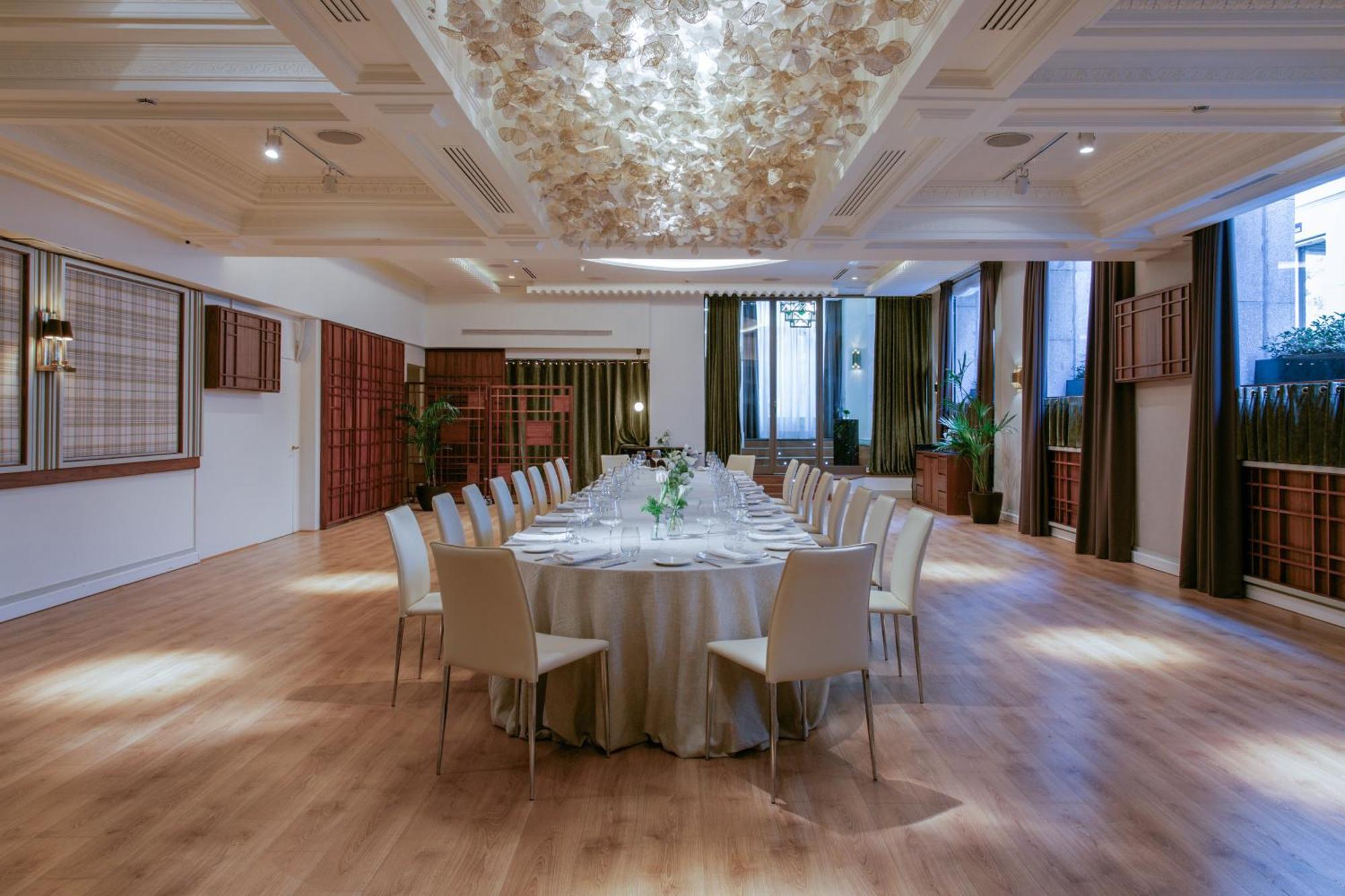 Fenix Gran Melia - The Leading Of The World