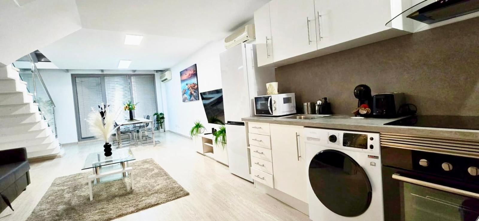 Apartment Naffah