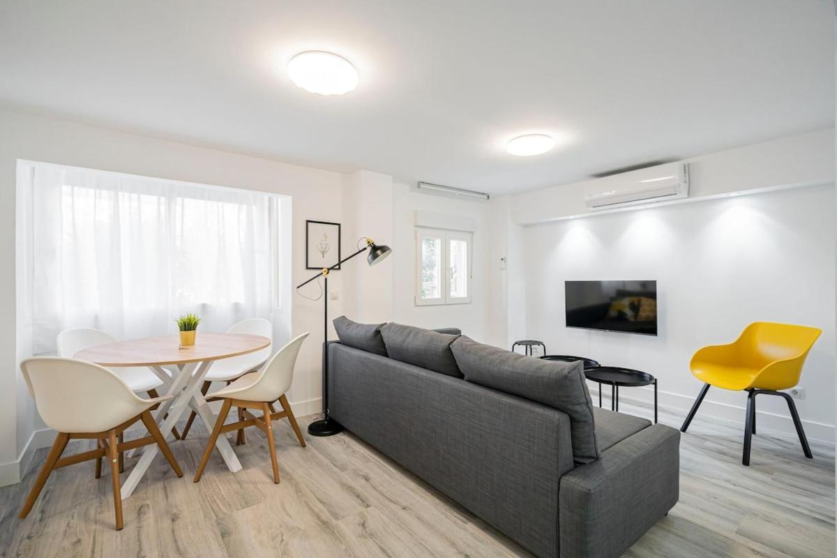 Beautiful Family Flat In Residential Area - Noblejas *