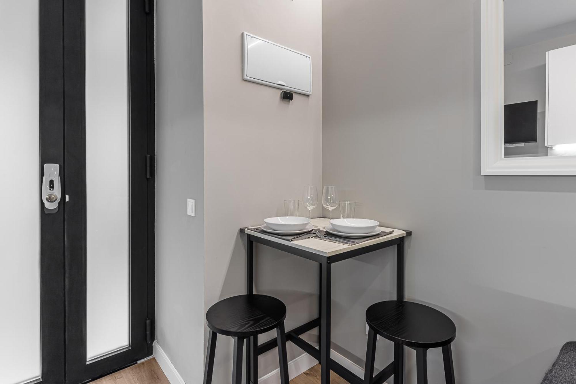 Apartment Waou Essence Iv Anton Martin - Corta Duracion Madrid