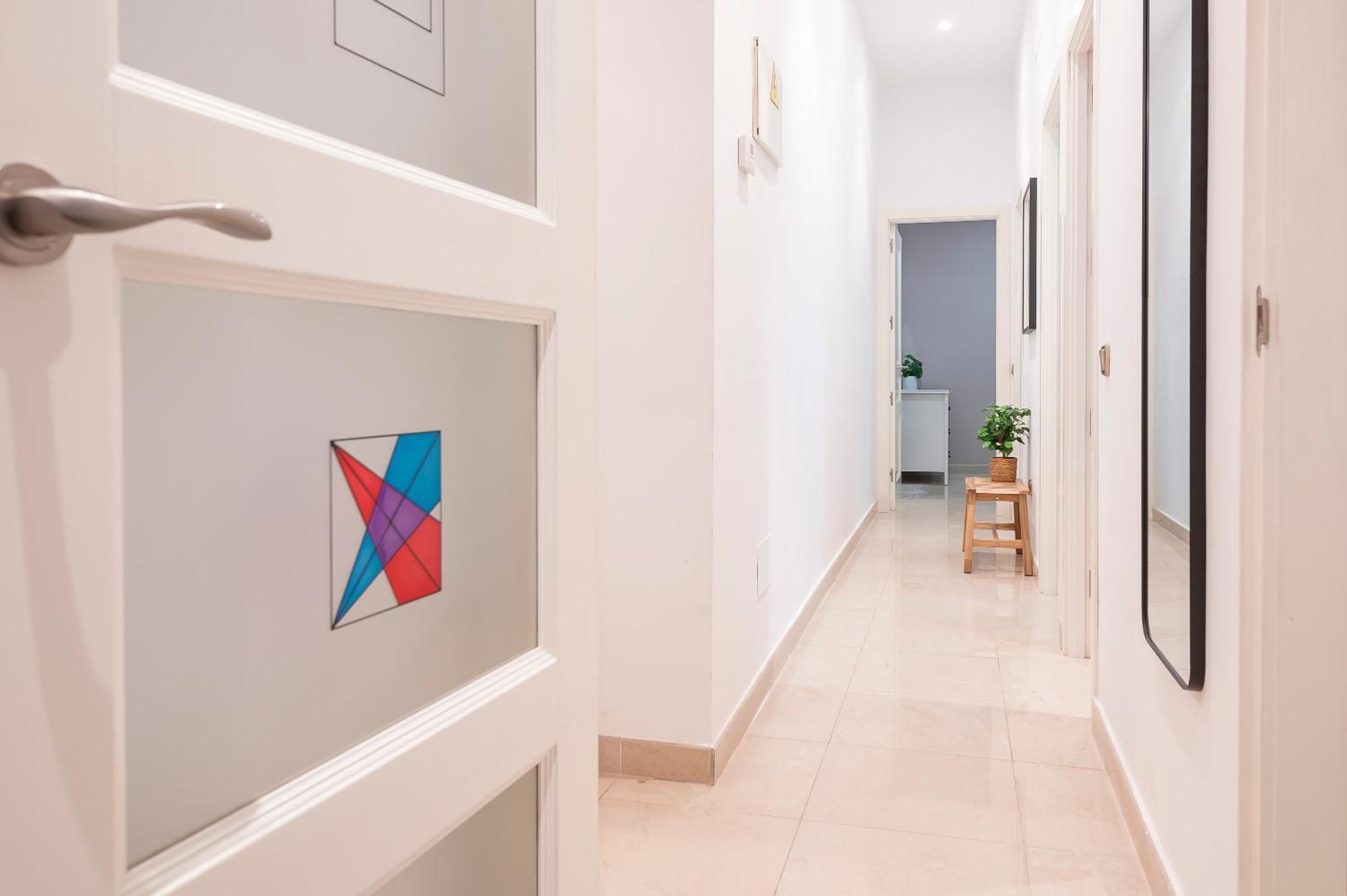 Apartment Exclusivo En El Centro By Bebalmy Madrid