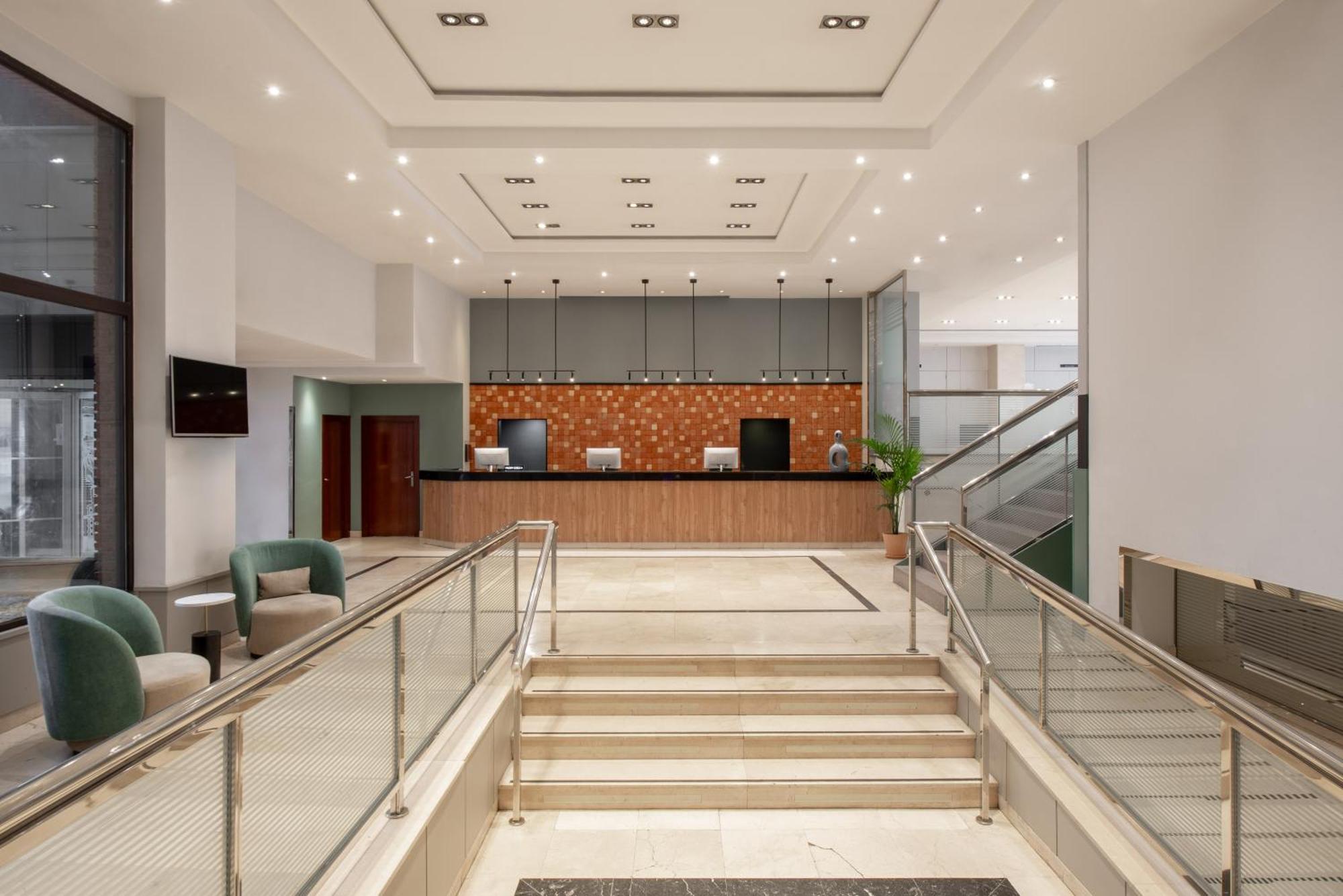 Hotel Alameda Aeropuerto, Affiliated By Melia