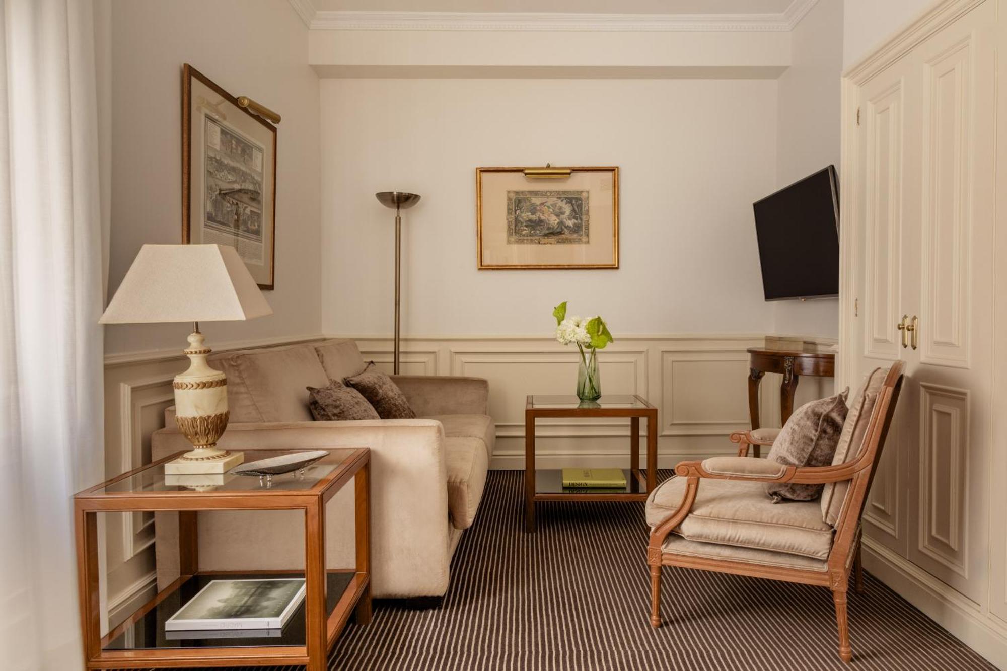 Fenix Gran Melia - The Leading Of The World Hotel