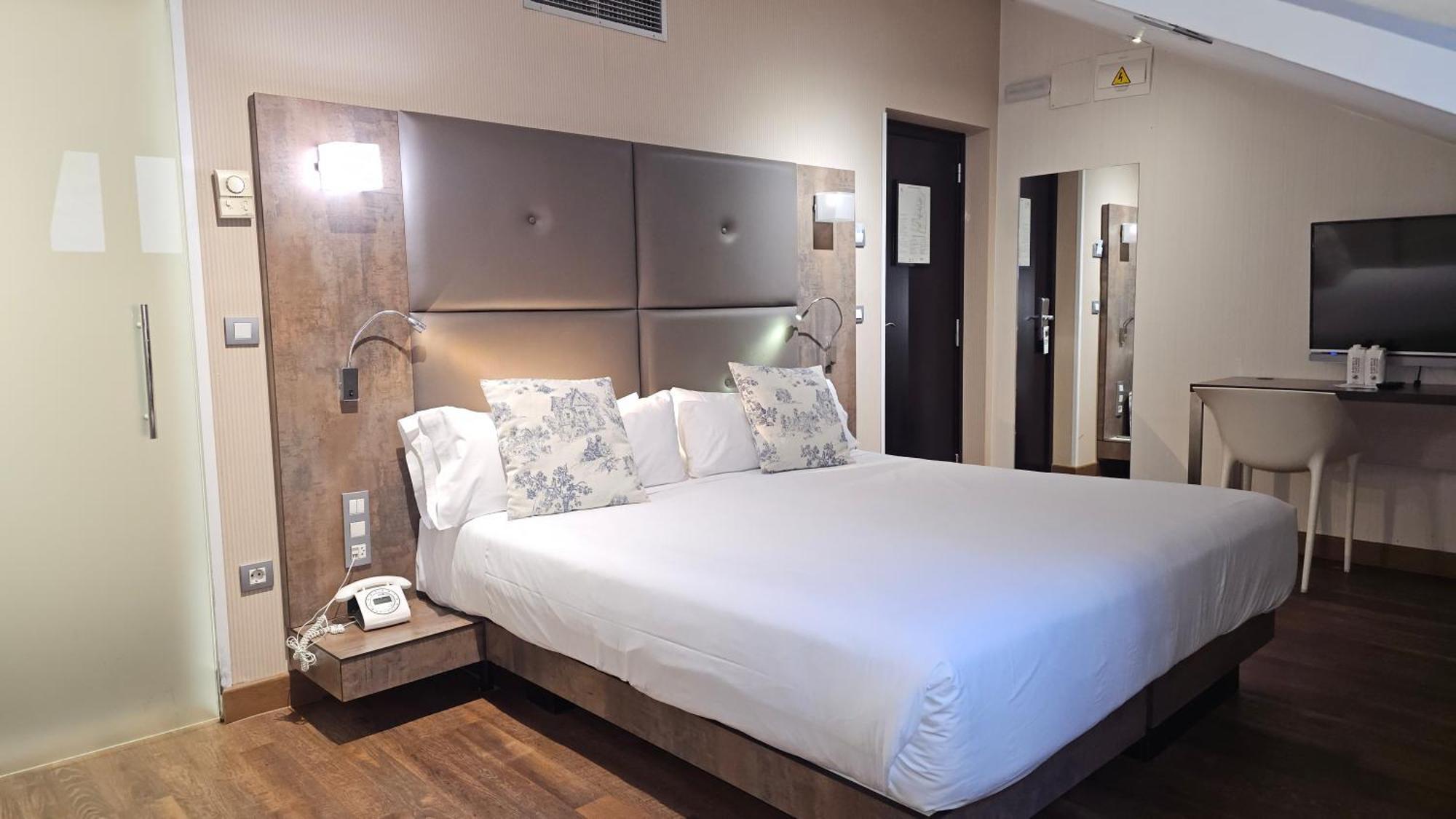 Petit Palace Del Peine Hotel Madrid