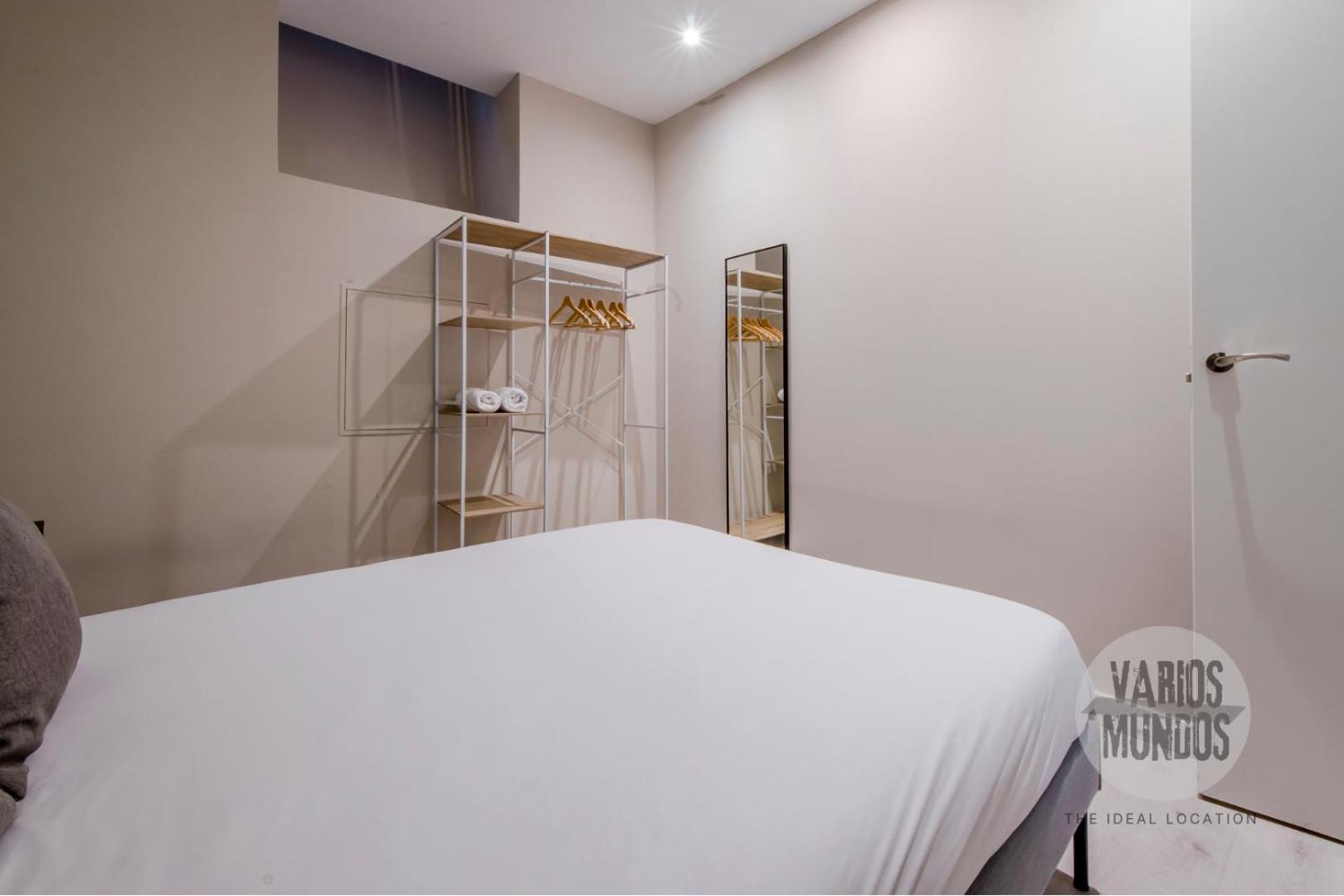 Comodidad Y Estilo 9 En Calle De Luciente E2 Apartamento