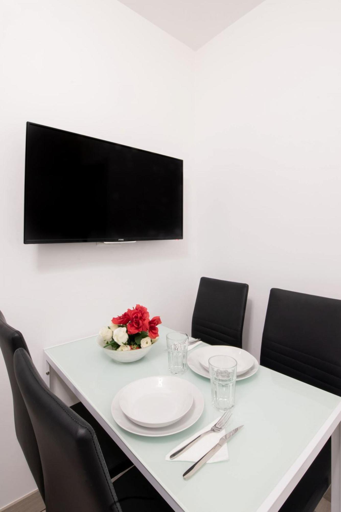 Apartamento Larga Noviciado Centro *
