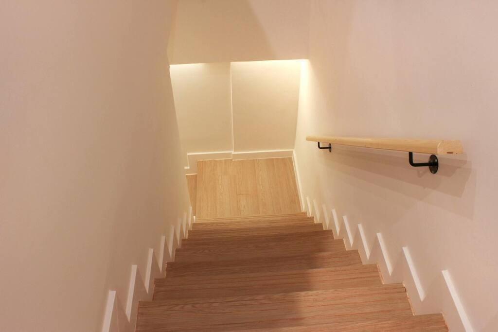 Oasis Urbano En El Corazon Financiero / Castellana Apartment