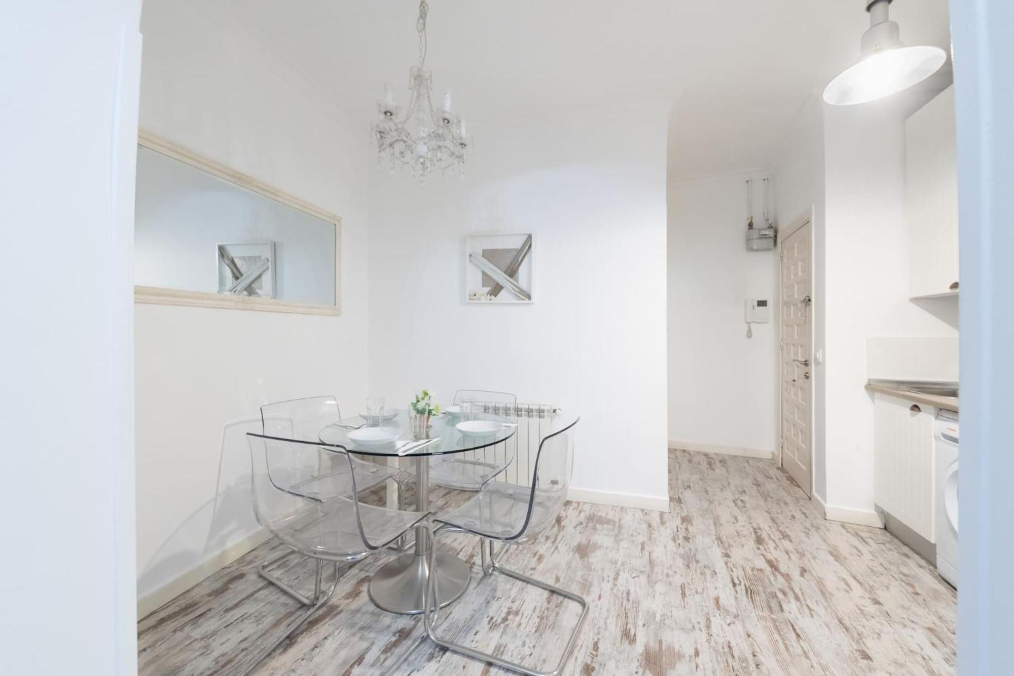 Apartment Day Plaza De Espana Centro Gran Via Sol Malasana Madrid