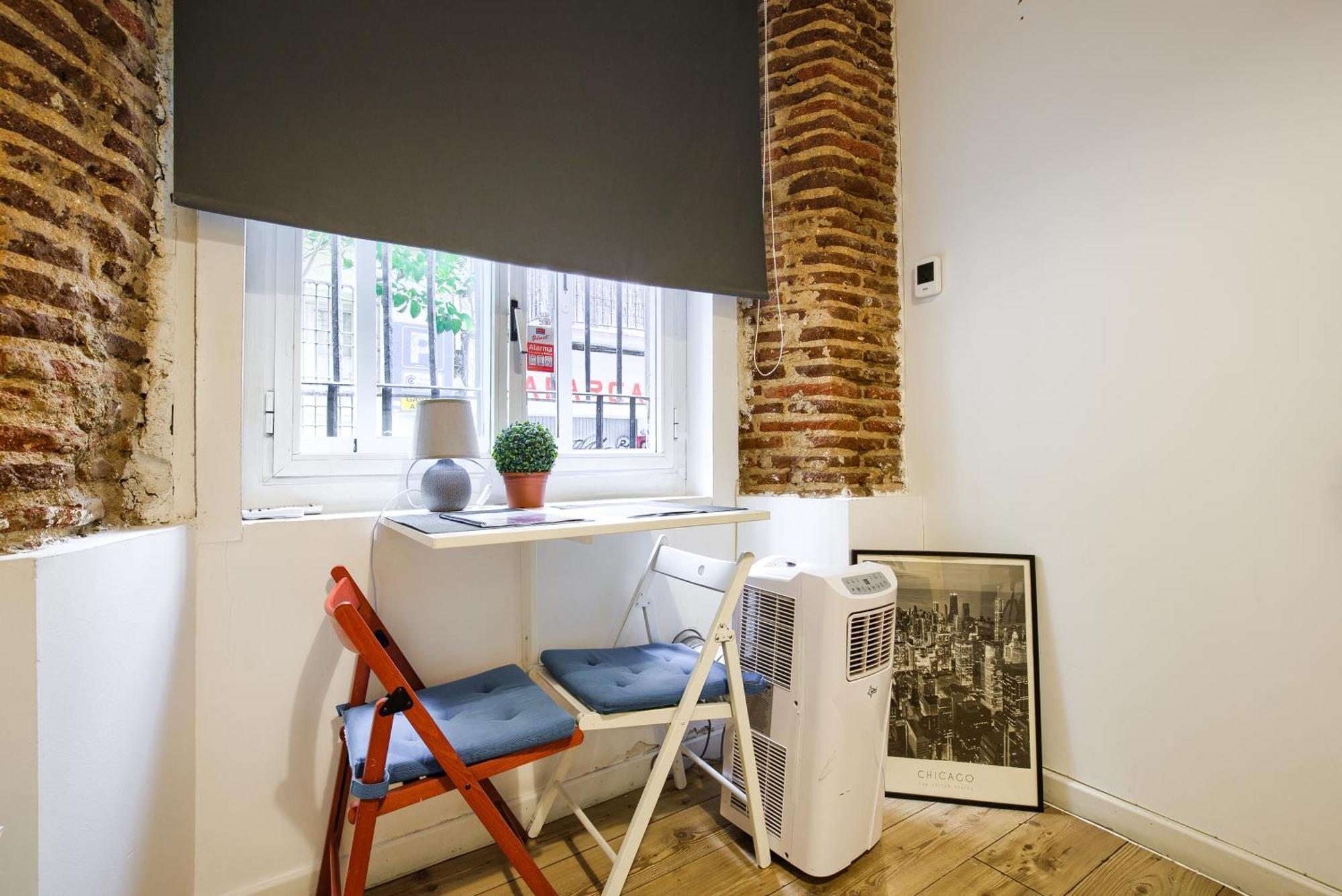 Apartment Intimo Estudio En Madrid, Centro, 2pax, Wifi & Tv *