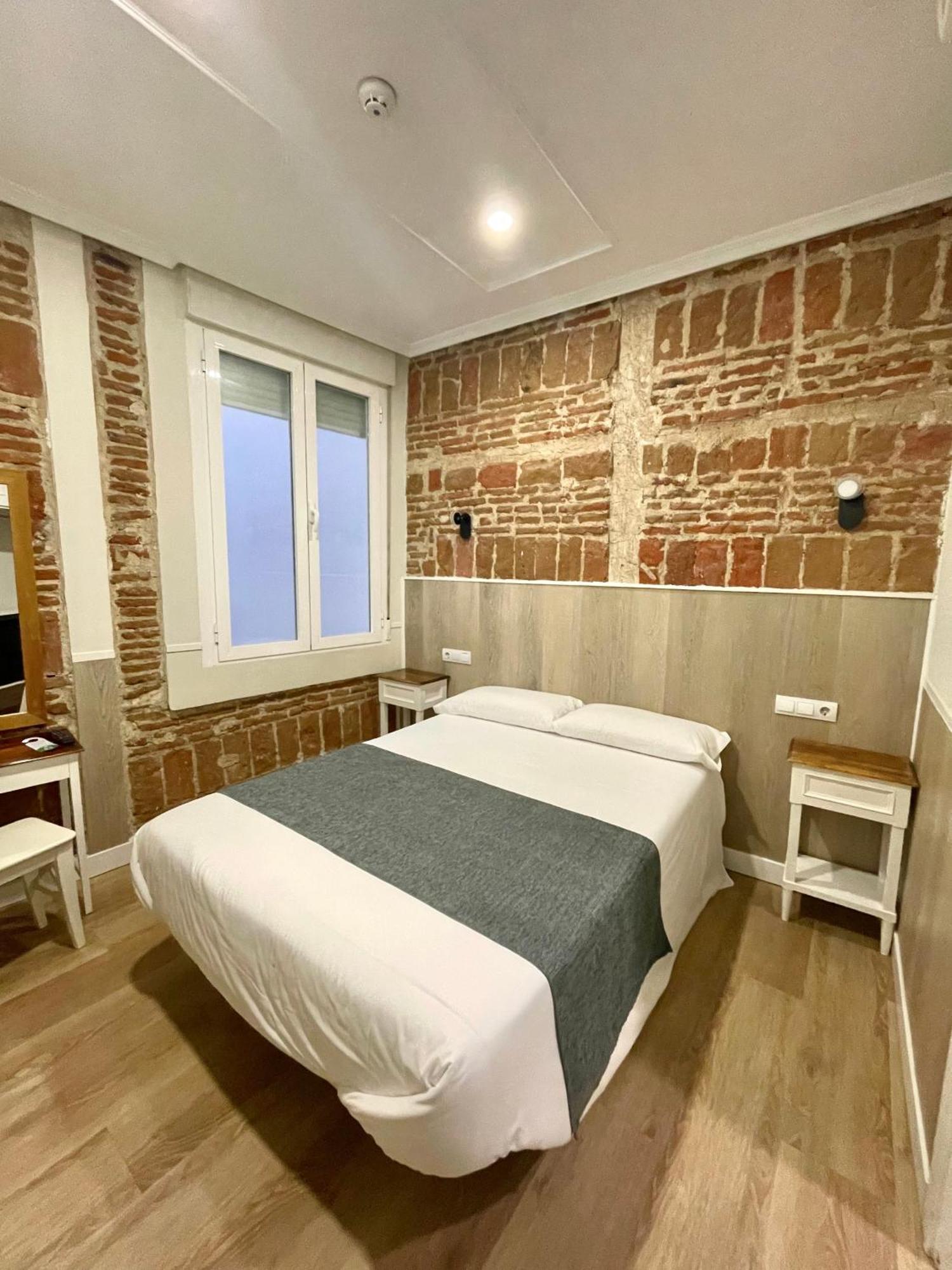 Hostal Madrid 3* Madri