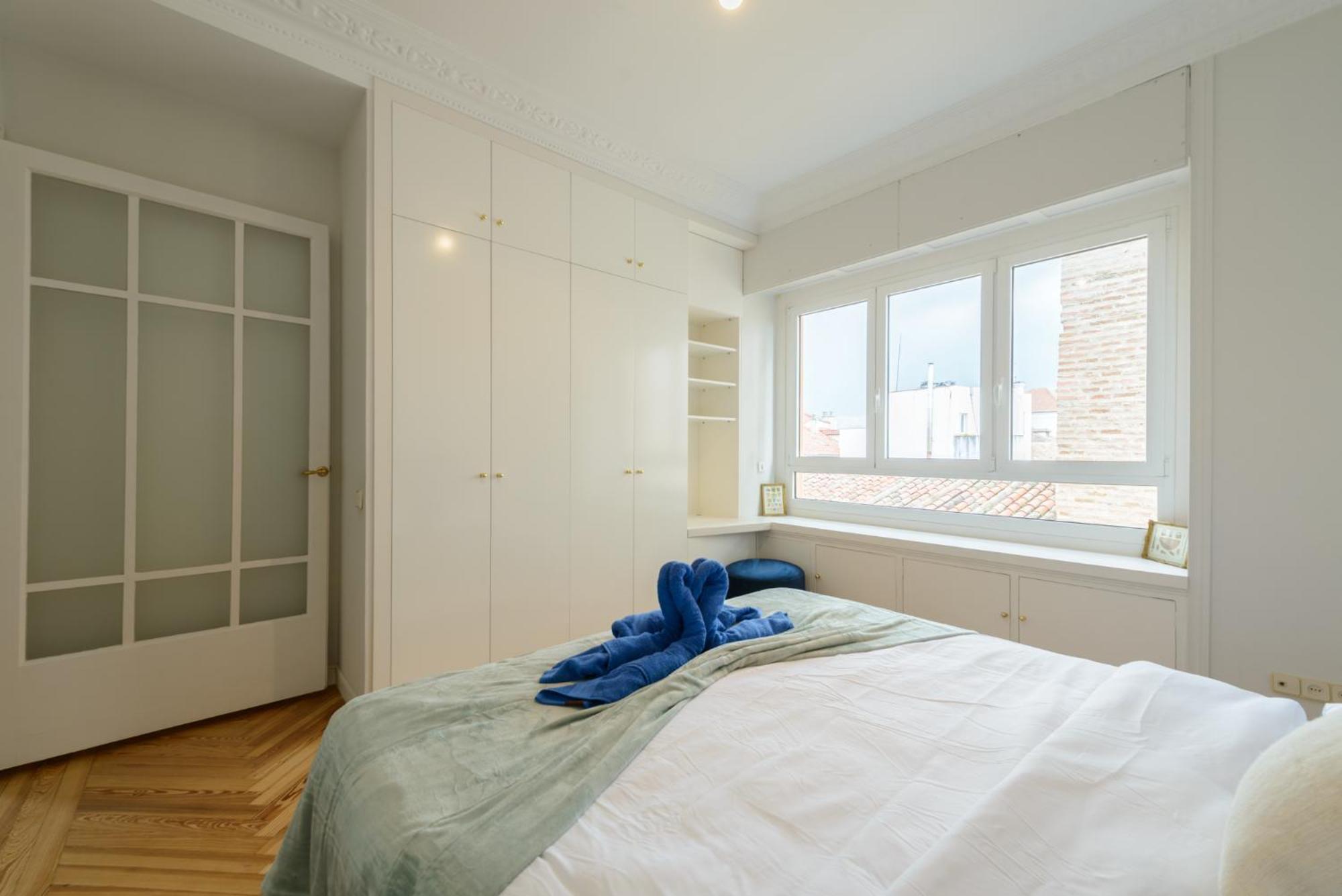 Apartment 170m2 Muy Amplio Y Lujoso- 1 Min Plaza Mayor