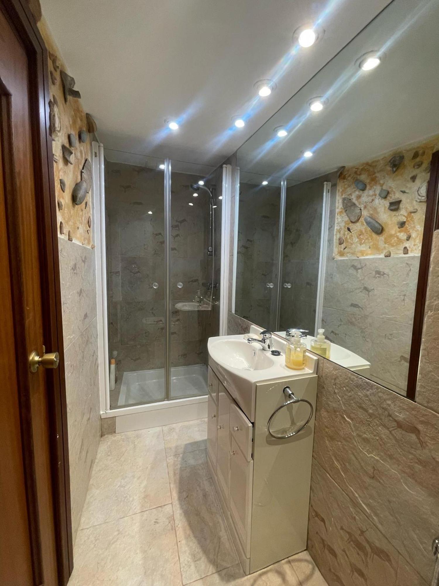 Duplex Luis Velez De Guevara Apartment Madrid