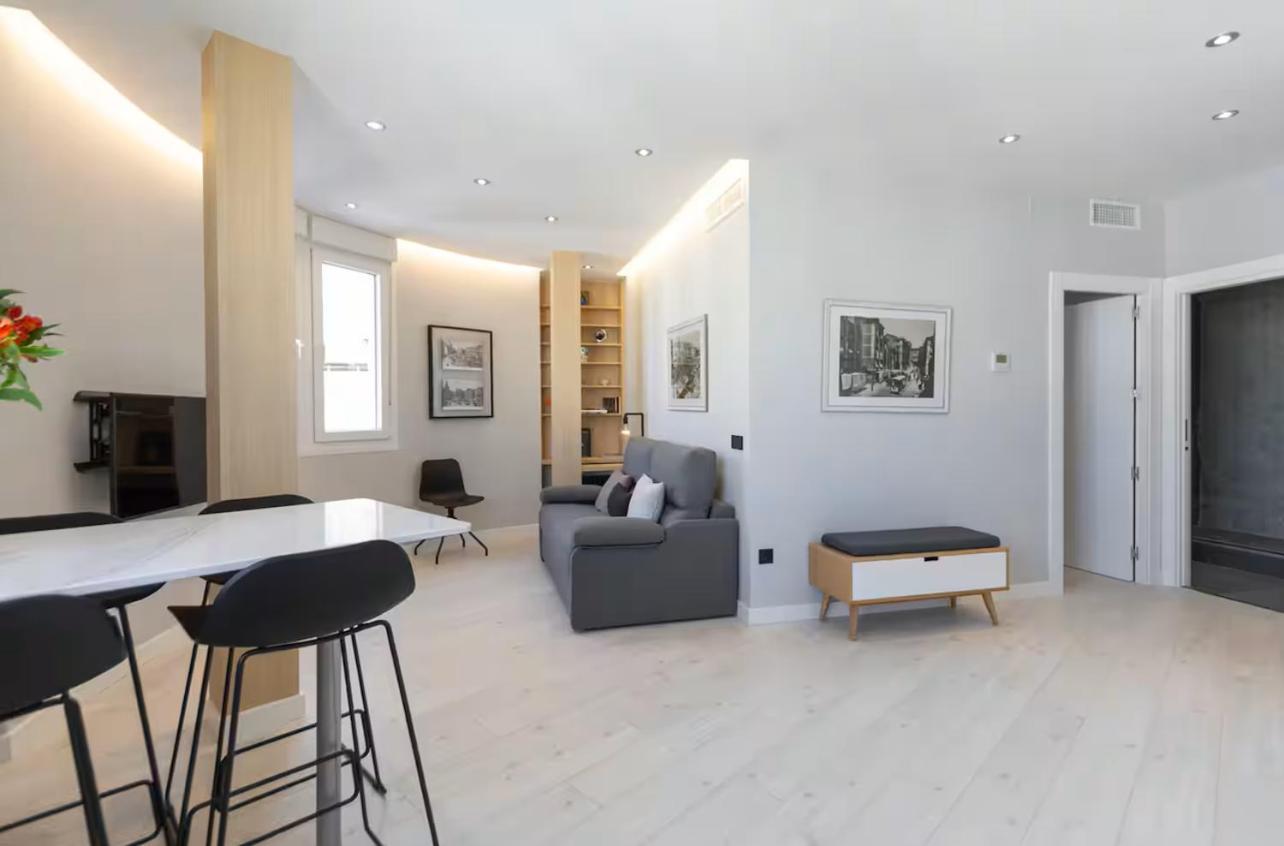 Gran Via Apartment