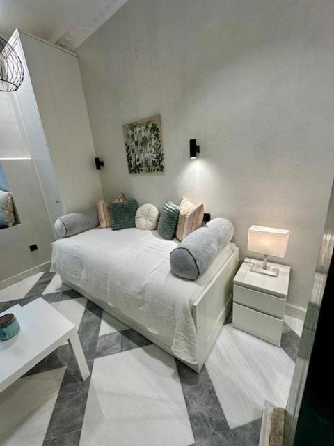 Apartment Estudio A Estrenar En Huertas *