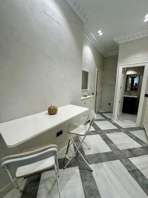 Estudio A Estrenar En Huertas Apartment *