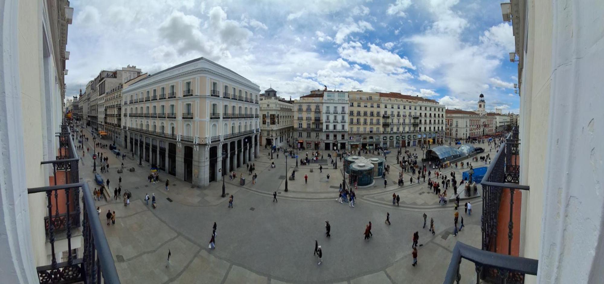 Luthia Puerta Del Sol * Madri