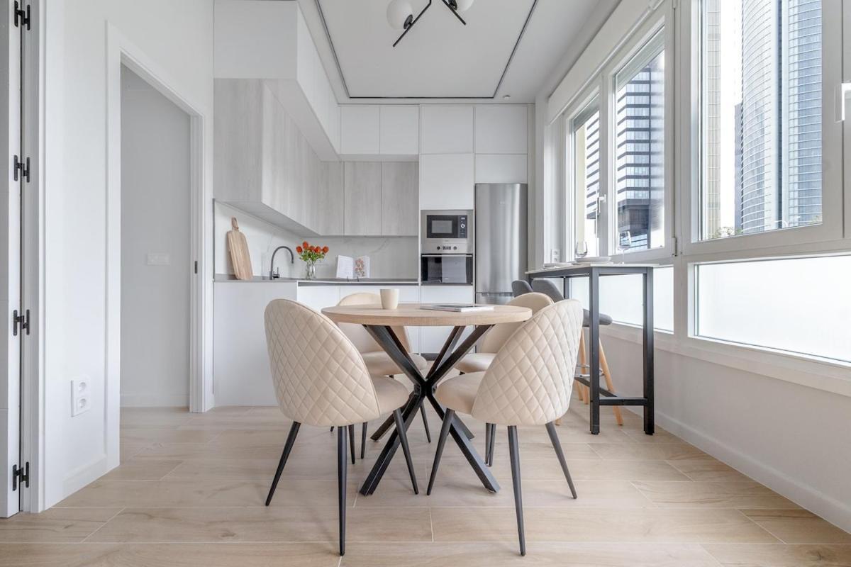 Apartment Elegante Y Acogedor En La Castellana Madrid